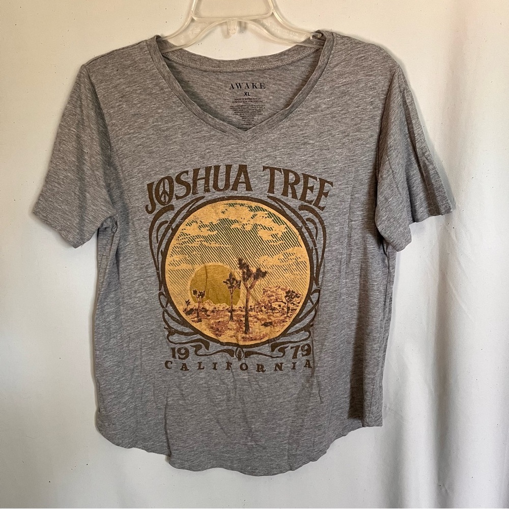 Awake Joshua Tree t-shirt size XL